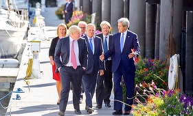 Rusia ar putea să fi comis crime de război în Siria, acuză şeful diplomaţiei britanice Boris Johnson