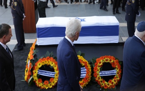 UPDATE- A început ceremonia de înmormântare a lui Shimon Peres. Zeci de lideri din întreaga lume, inclusiv preşedintele român Klaus Iohannis, iau parte la funeraliile fostului preşedinte israelian - LIVE VIDEO