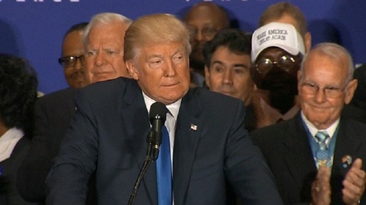 Trump îşi exprimă admiraţia faţă de cancelarul german Angela Merkel 