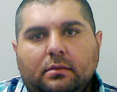 Un român, condamnat la închisoare în Irlanda de Nord, pentru trafic cu imigranţi şi exploatare