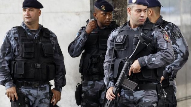 Trei persoane au murit în urma unor schimburi de focuri din apropierea zonei turistice a Rio de Janeriro