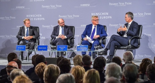 Şefii NATO, Consiliului European şi Parlamentului European îndeamnă la o politică echilibrată faţă de Moscova