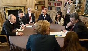 Hollande i-a cerut lui Putin, într-o convorbire în trei cu Merkel privind Ucraina, un armistiţiu în Siria