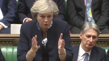 Premierul May respinge declaraţiile lui Tusk legate de posibilitatea ca britanicii să renunţe la Brexit
