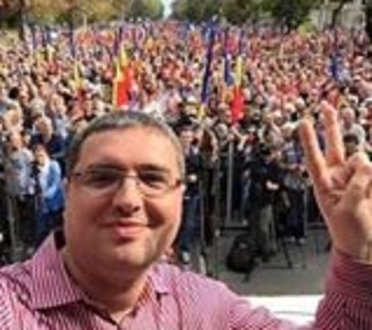 Usatîi recunoaşte că a dat bani pentru mituirea lui Vitalie Proca, dar susţine că a făcut acest gest ca martor într-un dosar dintr-o ţară UE