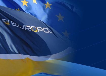 Sute de persoane arestate într-o operaţiune de amploare vizând traficul de persoane, anunţă Europol