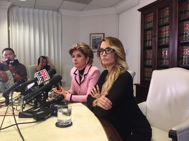 O actriţă porno îl acuză pe prezidenţiabilul republican că i-ar fi oferit 10.000 de dolari pentru a întreţine relaţii sexuale