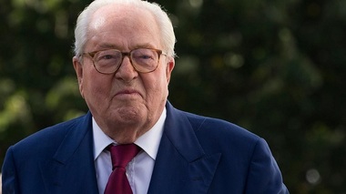 PE îi ridică pentru a patra oară imunitatea lui Jean-Marie Le Pen în urma unor declaraţii despre artişti