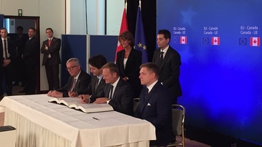 Reuters: Drumul până la intrarea în vigoare completă a CETA este încă la început