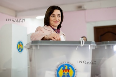 Maia Sandu după închiderea urnelor: Votul a fost un prim pas spre o viaţă mai bună