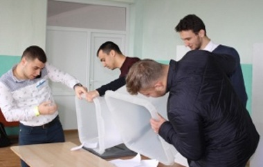 Republica Moldova ar putea organiza al doilea tur de scrutin al alegerilor prezidenţiale, potrivit rezultatelor parţiale