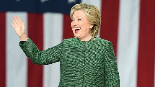 Distanţa în sondaje dintre Clinton şi Trump se micşorează