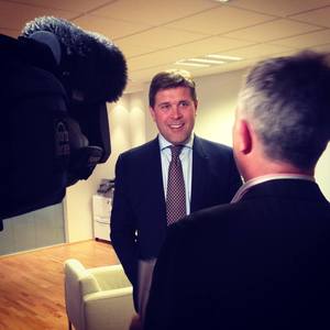Preşedintele islandez l-a desemnat pe conservatorul Bjarni Benediktsson pentru a forma noul Guvern