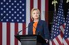 Clinton Fundation recunoaşte că a acceptat un milion de dolari din partea Qatarului pe când Hillary era şefa diplomaţiei