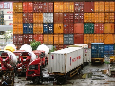 Un transport de deşeuri toxice din România, care a ajuns în Hong Kong, se află în centrul unui scandal în Asia