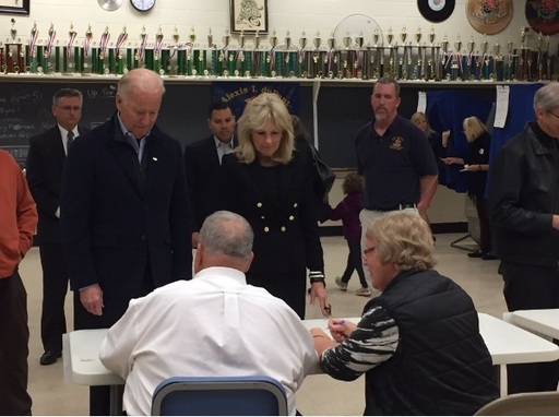 Vicepreşedintele Biden a promis că va continua să lupte împotriva inegalităţilor economice, după ce a votat în Delaware