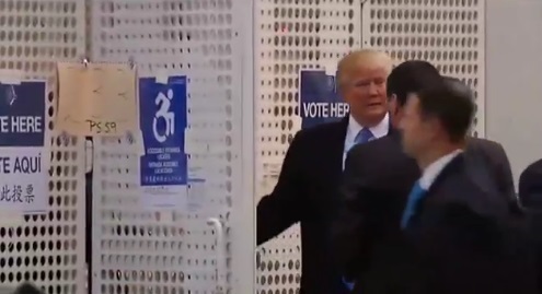Donald Trump a votat la o şcoală publică din Manhattan. VIDEO