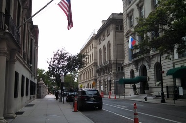 Autorităţile americane au descoperit un bărbat decedat în consulatul rus din New York