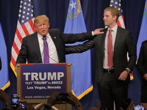 Eric Trump a încălcat legea la urne, după ce a postat o poză cu buletinul său de vot