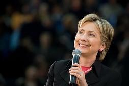 Clinton câştigă în Virginia şi Colorado şi ajunge la 131 de electori