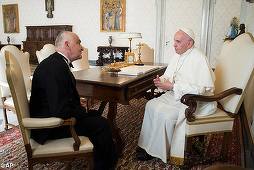 Papa Francisc s-a întâlnit cu noul ambasador român de la Vatican şi i-a spus că speră să viziteze România 