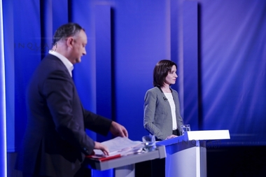 Dodon va insista ca istoria României să fie scoasă din programa şcolară şi înlocuită cu istoria Republicii Moldova. FOTO, VIDEO