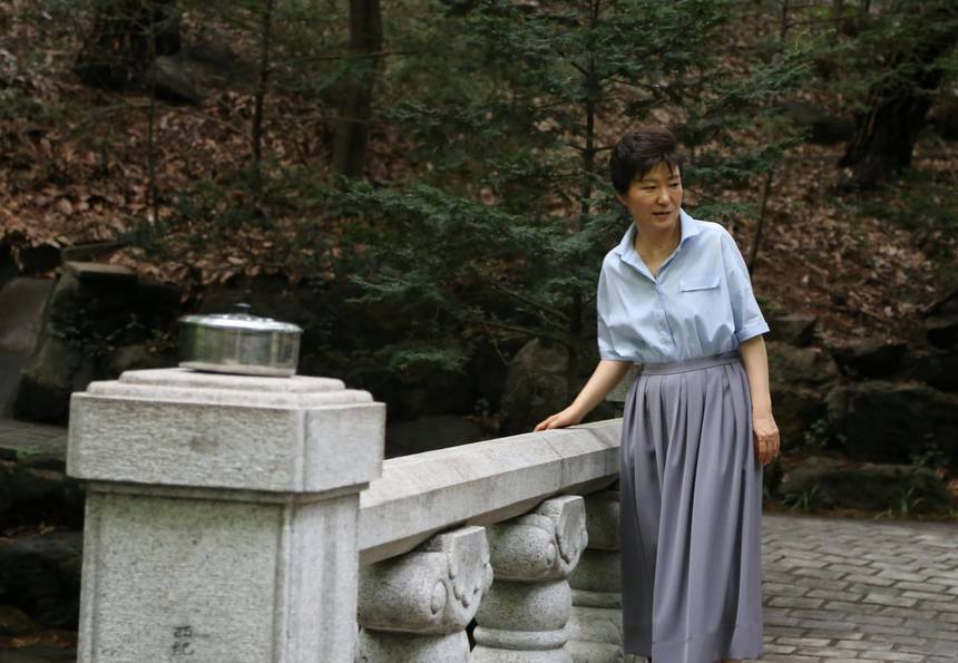 Procurorii sud-coreeni o vor audia săptămâna viitoare pe preşedinta Park Geun-Hye