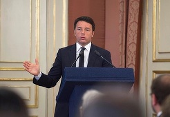 Renzi sugerează că ar putea să nu rămână în funcţie în cazul unui eşec al referendumului din 4 decembrie