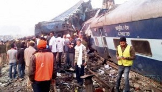 Bilanţul accidentului feroviar din India a crescut la 107 morţi şi peste 150 de răniţi