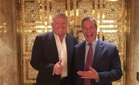 Farage se declară "flatat" de sugestia lui Trump de a-l avea ambasador şi critică Downing Street-ul pe site-ul Breitbart