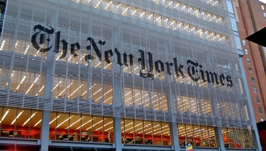Trump poartă un război cu presa "necinstită", dar se va întâlni cu directori NYT după ce iniţial a anulat reuniunea
