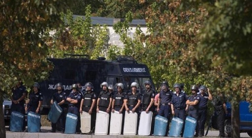 Ciocniri între refugiaţi şi poliţia antirevoltă în Bulgaria, în urma izolării unei tabere