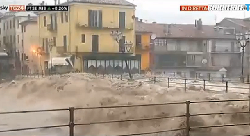 Inundaţii de proporţii în Italia: un mort şi pagube importante
