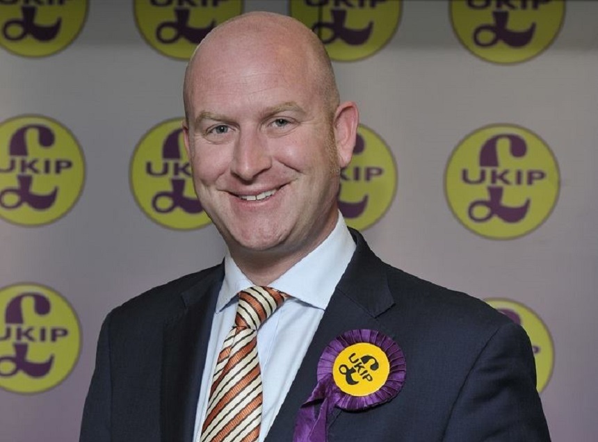 Paul Nuttall, fost vicepreşedinte UKIP, a obţinut conducerea partidului eurosceptic