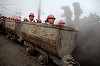 Autorităţile chineze au anunţat că cel puţin 38 de muncitori şi-au pierdut viaţa în două mine de cărbune