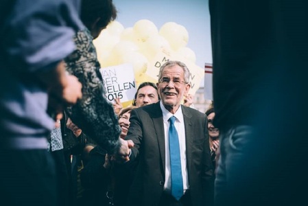 Alexander Van der Bellen a obţinut 53,8% din voturile valide la alegerile prezidenţiale din Austria, potrivit rezultatelor finale