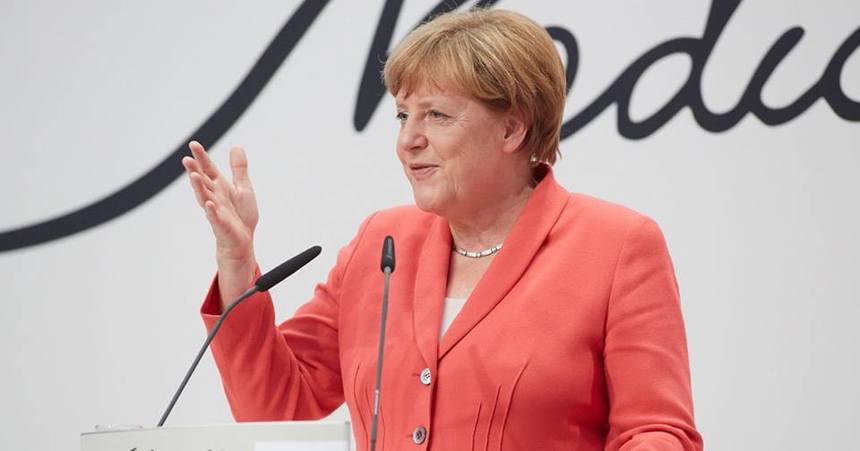 Merkel a fost realeasă la conducerea CDU, înainte de alegerile legislative de anul viitor