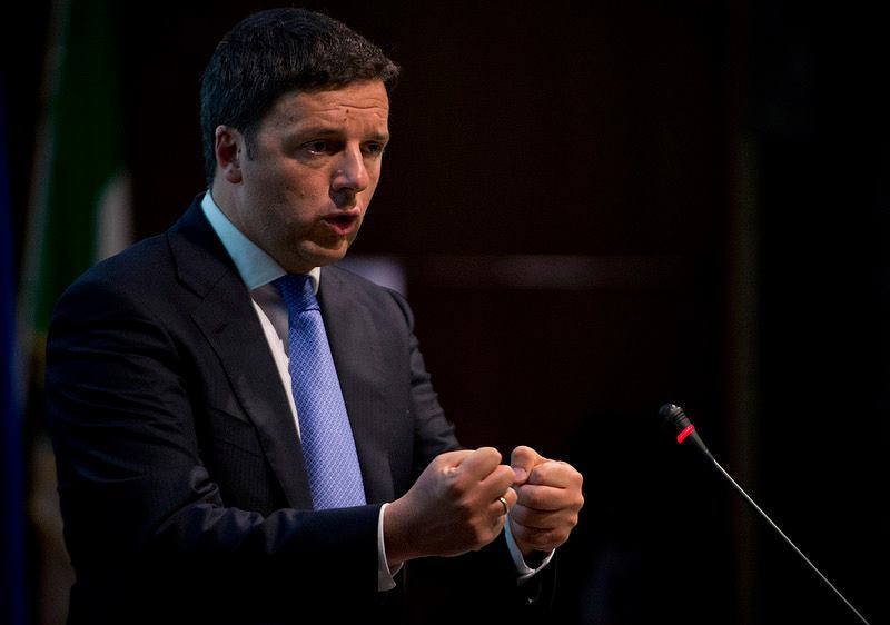 Premierul Italian Mattteo Renzi ar urma să îşi dea demisia vineri