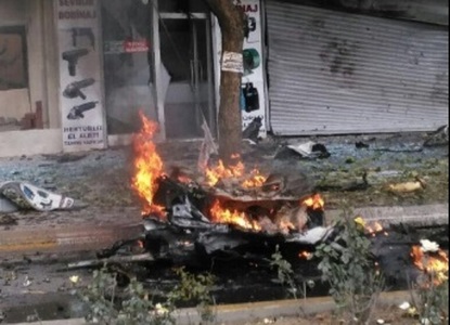 Un kamikaze ISIS a ucis cel puţin 50 de militari yemeniţi şi a rănit alţi 70 la o bază din oraşul Aden