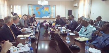 UE semnează primul acord cu o ţară africană, Mali, în vederea trimiterii înapoi a azilanţilor respinşi