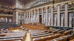 Parlamentul austriac expropriază prin lege casa lui Hitler
