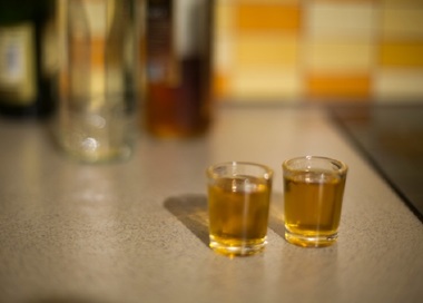 Cel puţin 33 de oameni au murit în Rusia, după ce au băut ulei de baie cu alcool toxic