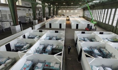 Patru bărbaţi interogaţi de poliţie în razia de pe fostul Aeroport Tempelhof din Berlin