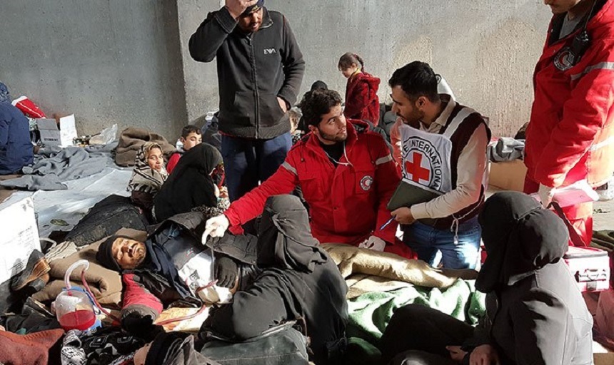 Aproximativ 25.000 de oameni au fost evacuaţi din estul Alepului începând de joi, anunţă CICR; 37.500 spune ministrul turc de Externe