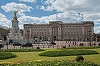 Poliţia britanică închide drumurile din jurul Palatului Buckingham, după atentatul de la Berlin