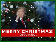 Trump urează întregii lumi, cu pumnul ridicat, ”Crăciun fericit!”