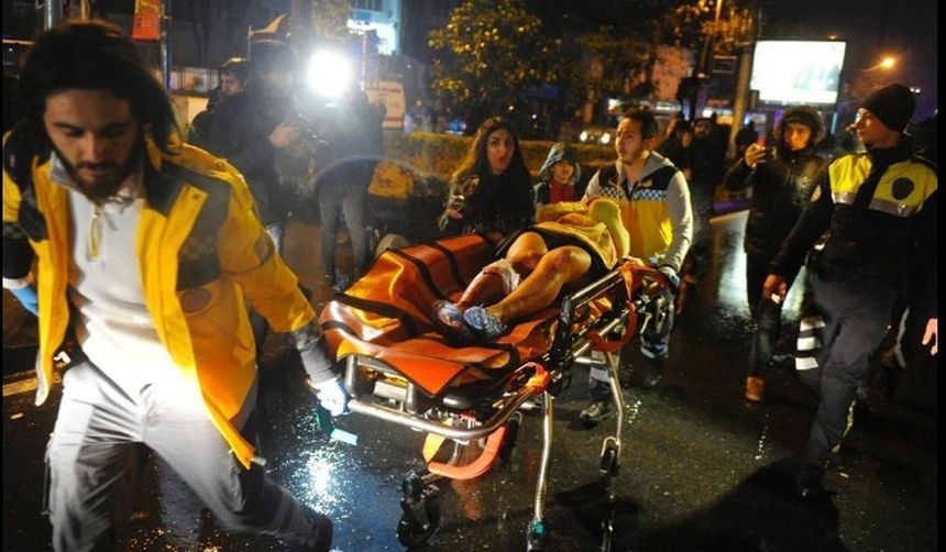 Ultimul bilanţ al atacului armat comis în noaptea de Revelion într-un club din Istanbul: 39 de morţi şi 69 de răniţi. Martorii îşi amintesc cum s-au căţărat peste cadavre pentru a ieşi din club - UPDATE. FOTO, VIDEO