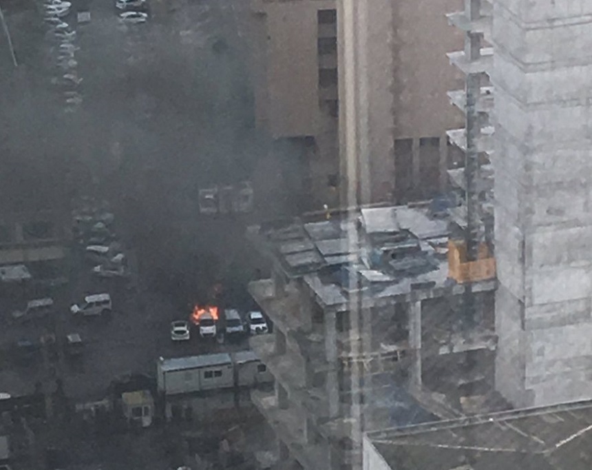 Explozie puternică într-o parcare din apropiere de un tribunal din Izmir