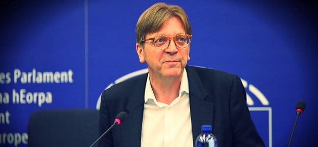 Belgianul Guy Verhofstadt îşi anunţă candidatura la preşedinţia Parlamentului European