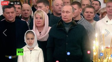 Putin a asistat la slujba de Crăciun la Mănăstirea Sfântul Gheorghe, din oraşul Veliki Novgorod